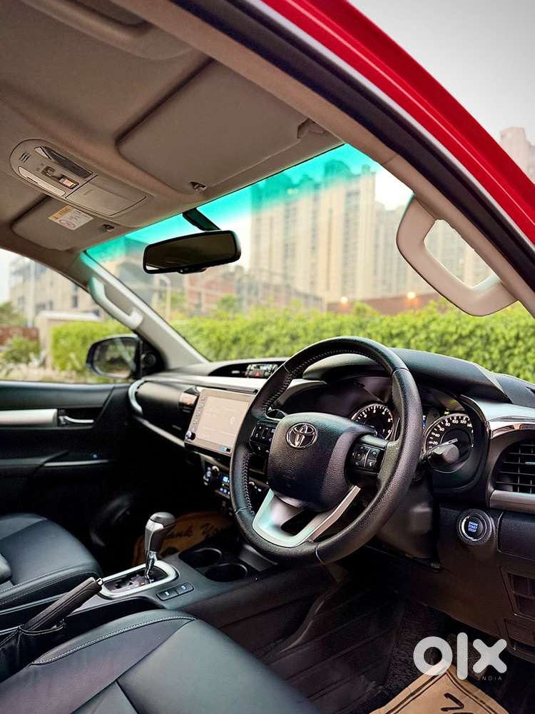 Toyota Hilux Diesel Automatic 2025
