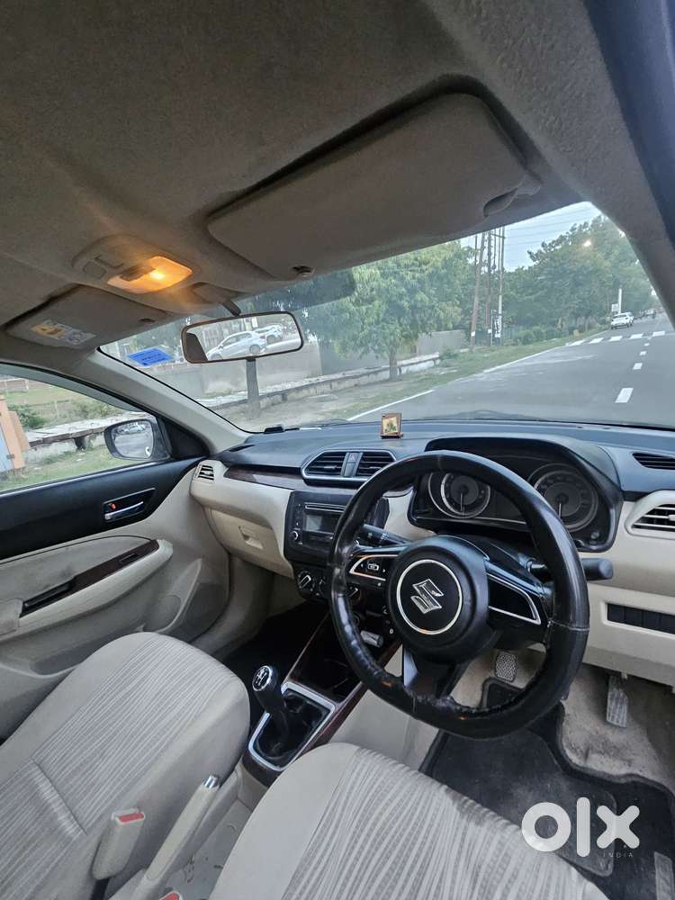 Maruti Suzuki Swift Dzire Vxi Optional, 2017, Petrol