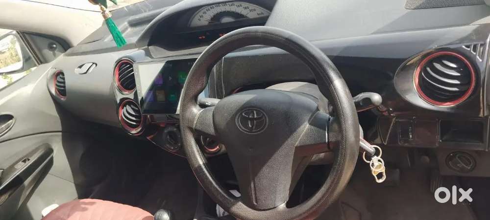Toyota Etios Liva 2012 Diesel 107100 Km Driven