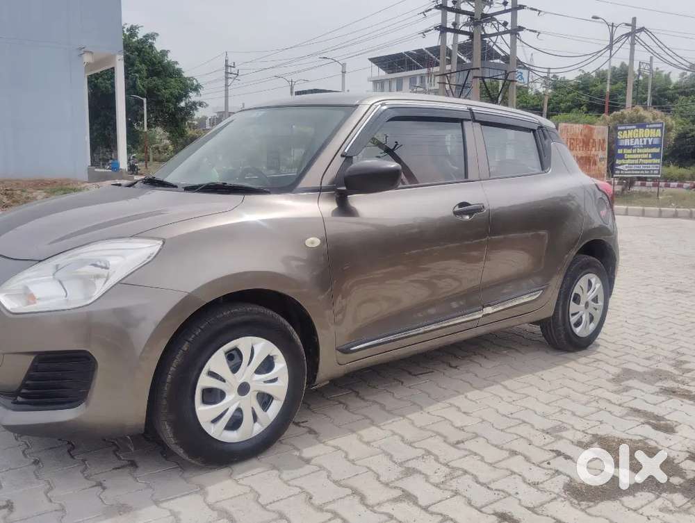 Maruti Suzuki Swift 2021 Petrol 65000 Km Driven