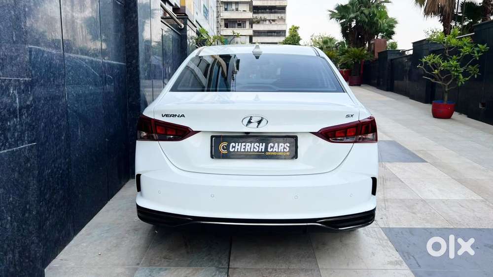 Hyundai Verna 1.5 Sx Vtvt, 2022, Petrol