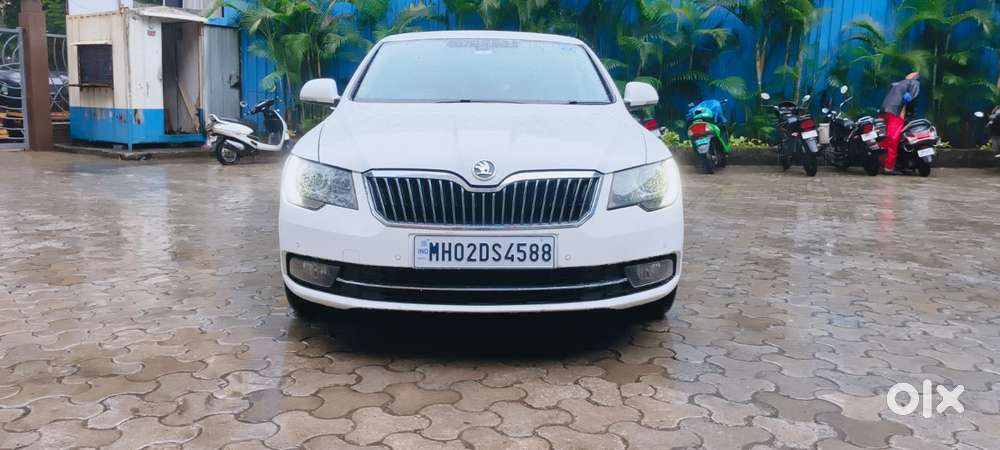Skoda Superb Elegance 1.8 Tsi At, 2014, Petrol