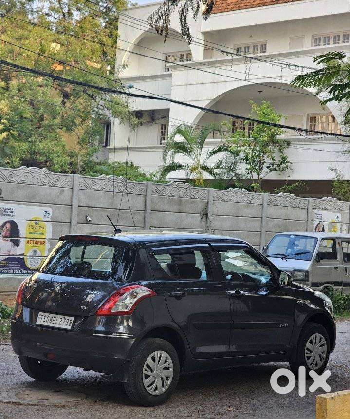 Maruti Suzuki Swift Vxi 1.2 Abs Bs-iv, 2015, Petrol