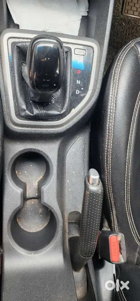 Hyundai Creta 2015 Diesel 122354 Km Driven One Hand Use