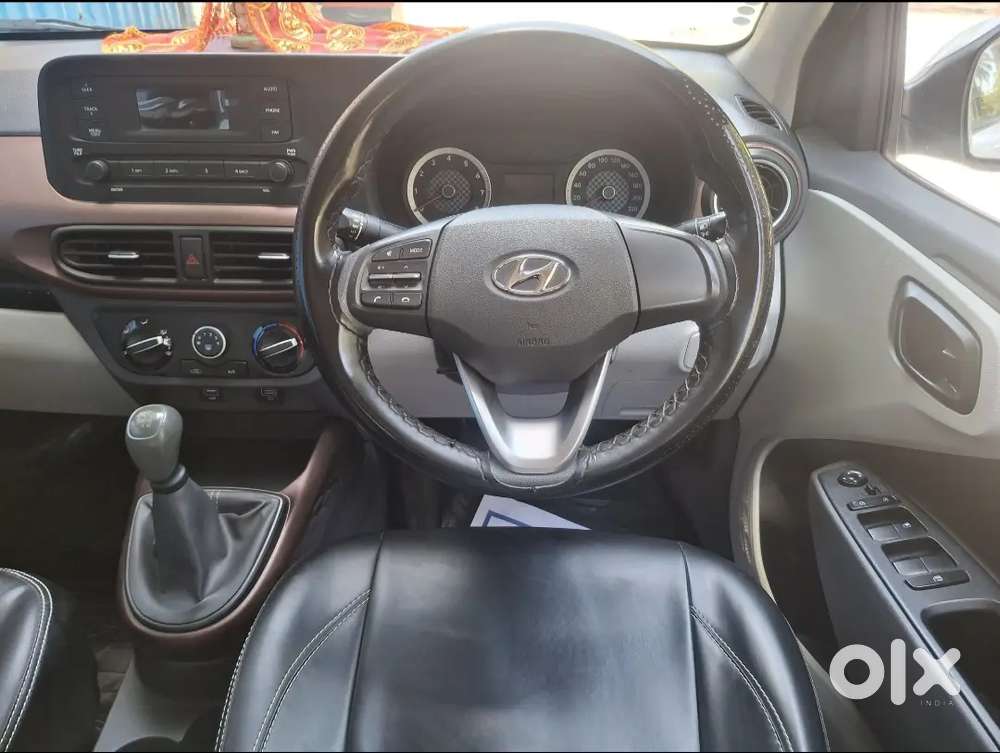 2023 Aura Cng Company Fitted First Owner Driven 32000 Kms For 7,99,000