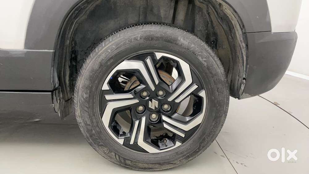 Maruti Suzuki Vitara Brezza 1.5 Zxi, 2023, Petrol