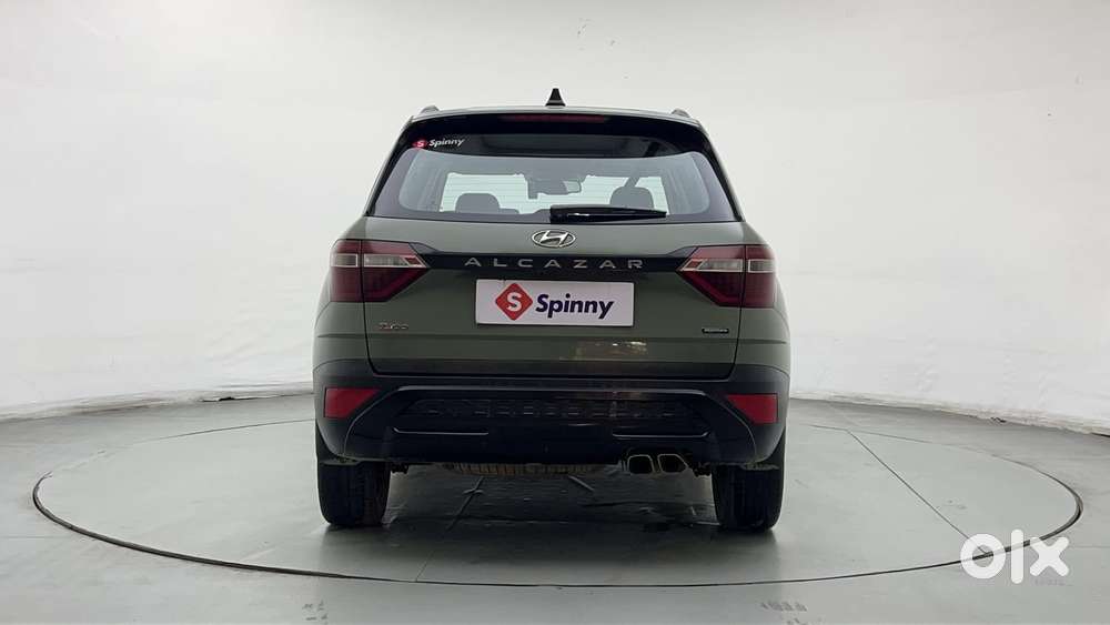 Hyundai Alcazar 1.5 Tdct Signature (o) 7s Petrol, 2023, Petrol