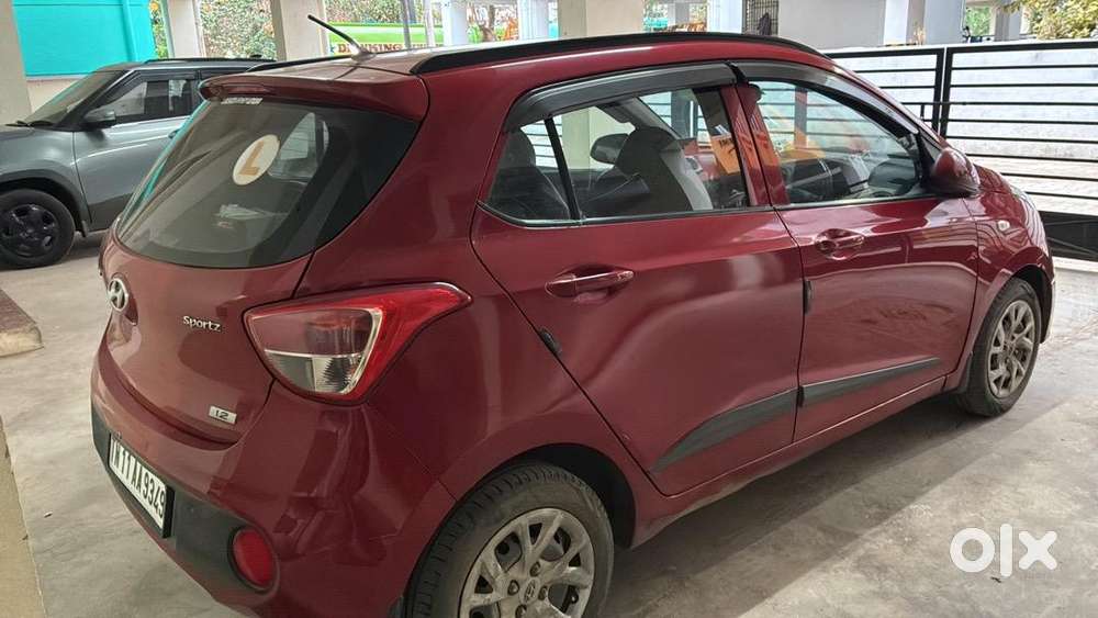 Hyundai Grand I10 2017 Petrol Well Maintained With Good Condition