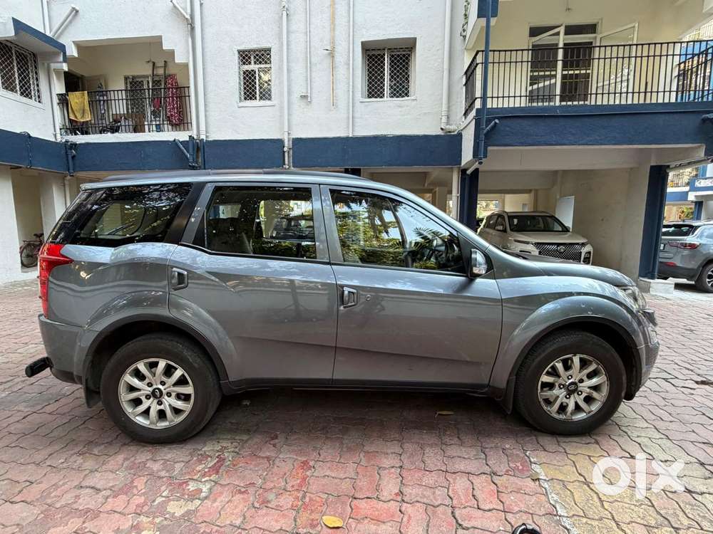 Mahindra Xuv500 W8, 2016