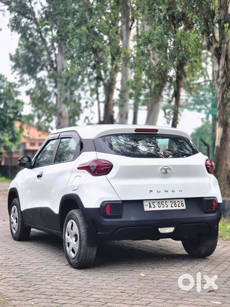 Tata Punch Pure, 2022, Petrol