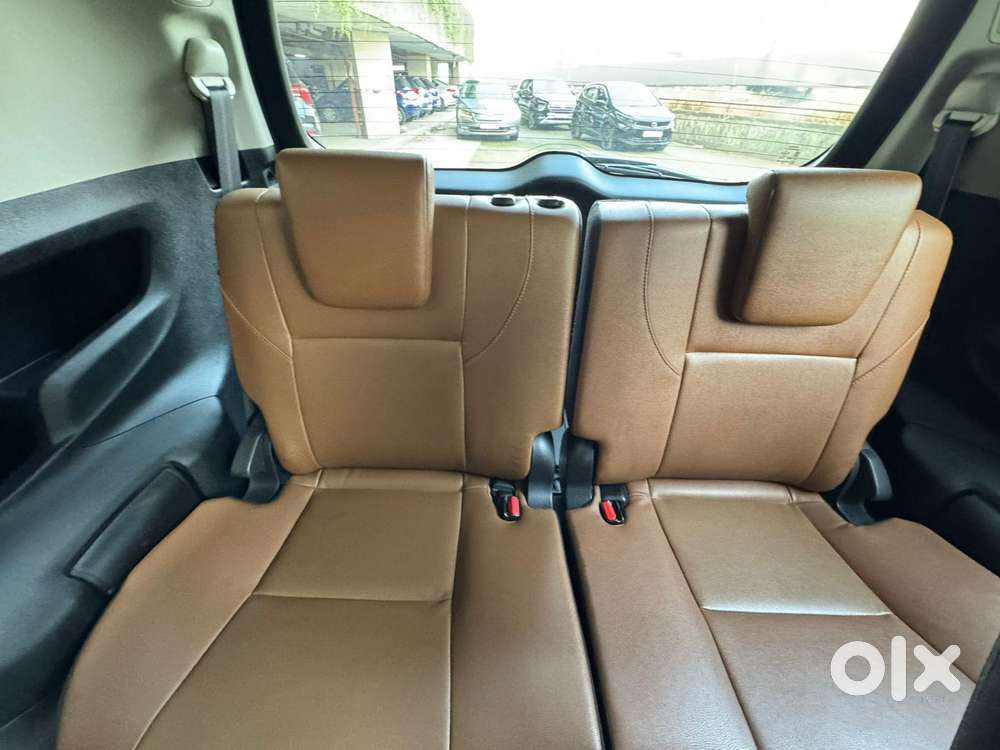 Toyota Innova Crysta 2.8 Z, 2016, Diesel
