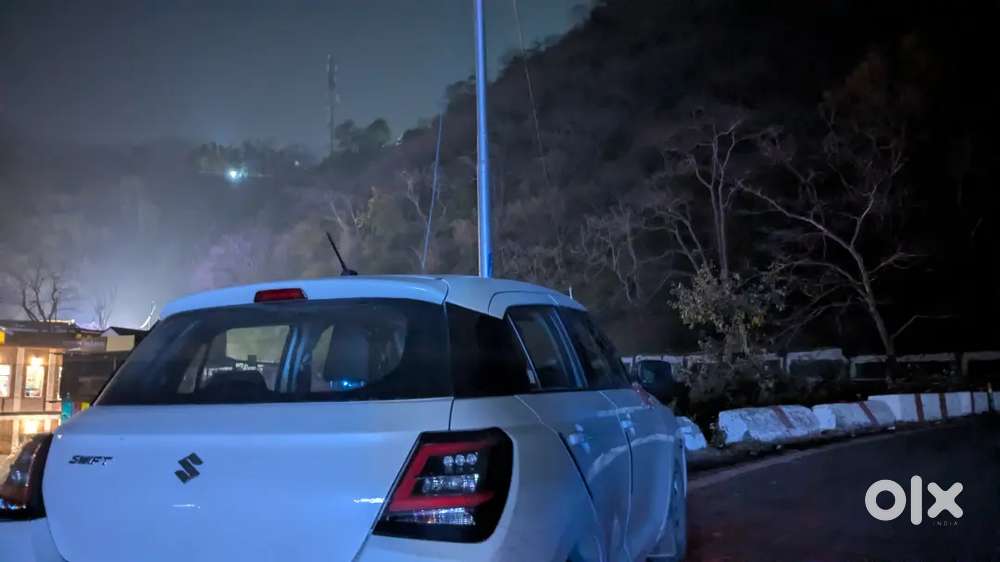 Maruti Suzuki Swift Vxi 2025