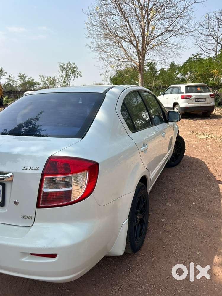 Maruti Suzuki Sx4 2011