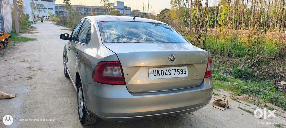 Skoda Rapid Car 2015