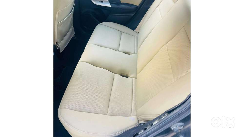 Honda Jazz V Automatic, 2016, Petrol