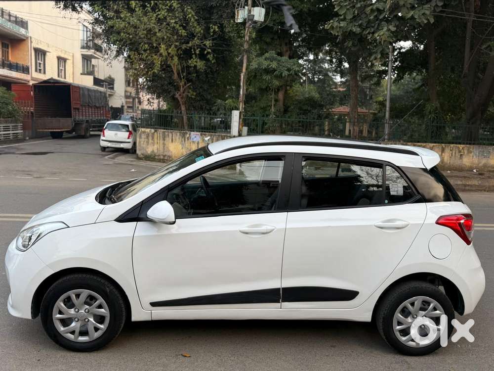Hyundai Grand I10 Sportz(o) 1.2 Mt, 2020, Petrol