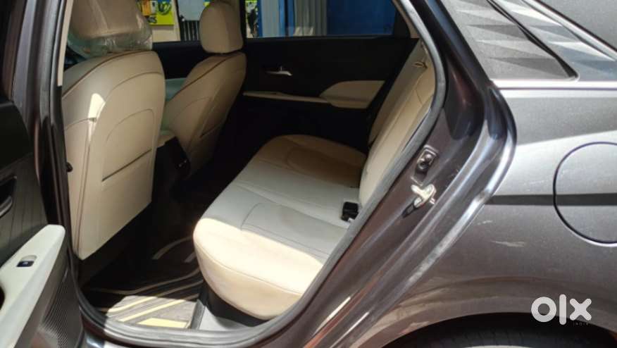 Hyundai Verna 1.6 Sx (o) Vtvt At, 2023, Petrol