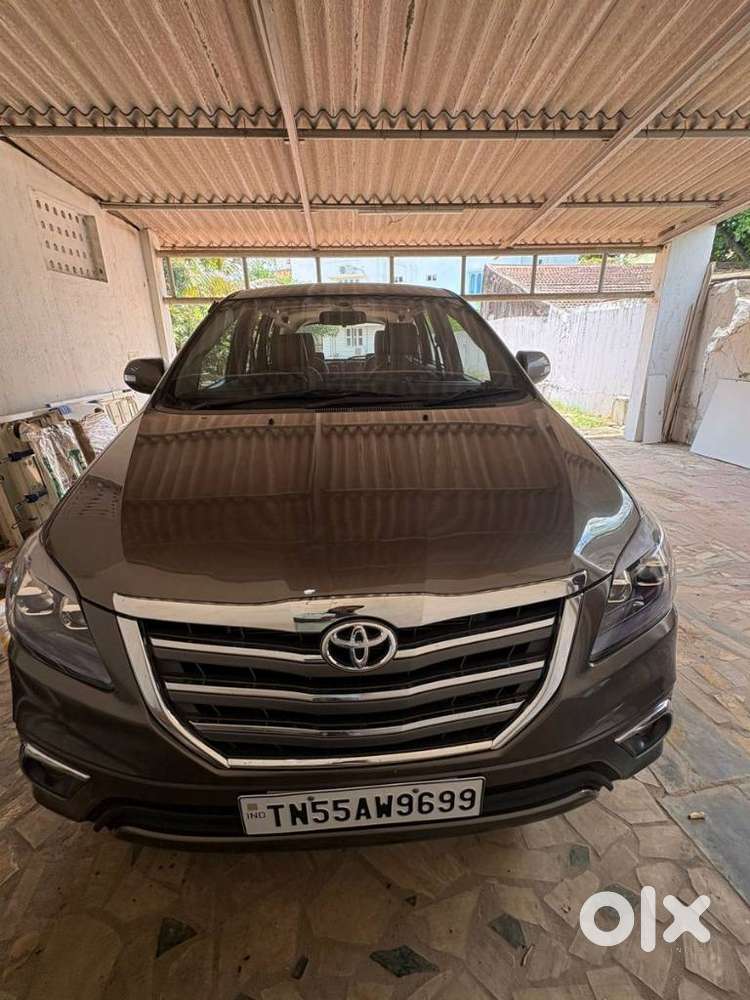 Toyota Innova 2.5 Zx 7 Str Bs-iv, 2015, Diesel