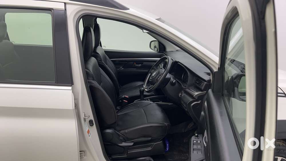 Maruti Suzuki Xl6 1.5 Alpha Plus Mt, 2022, Petrol