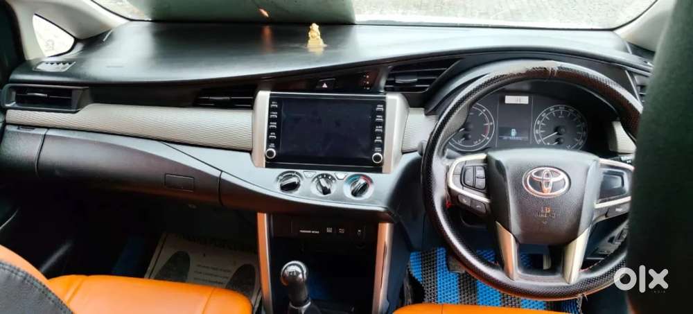 Toyota Innova Crysta [2020-ongoing] 2.4 Gx 8 Str, 2023, Diesel