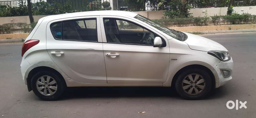 Hyundai I20 Sportz 1.2 Bs-iv, 2013, Petrol