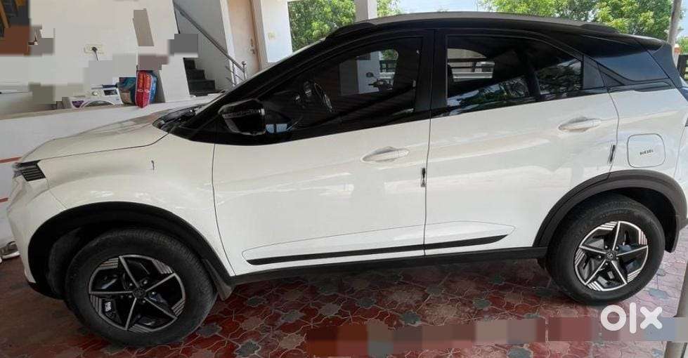 Tata Nexon, 2024, Diesel