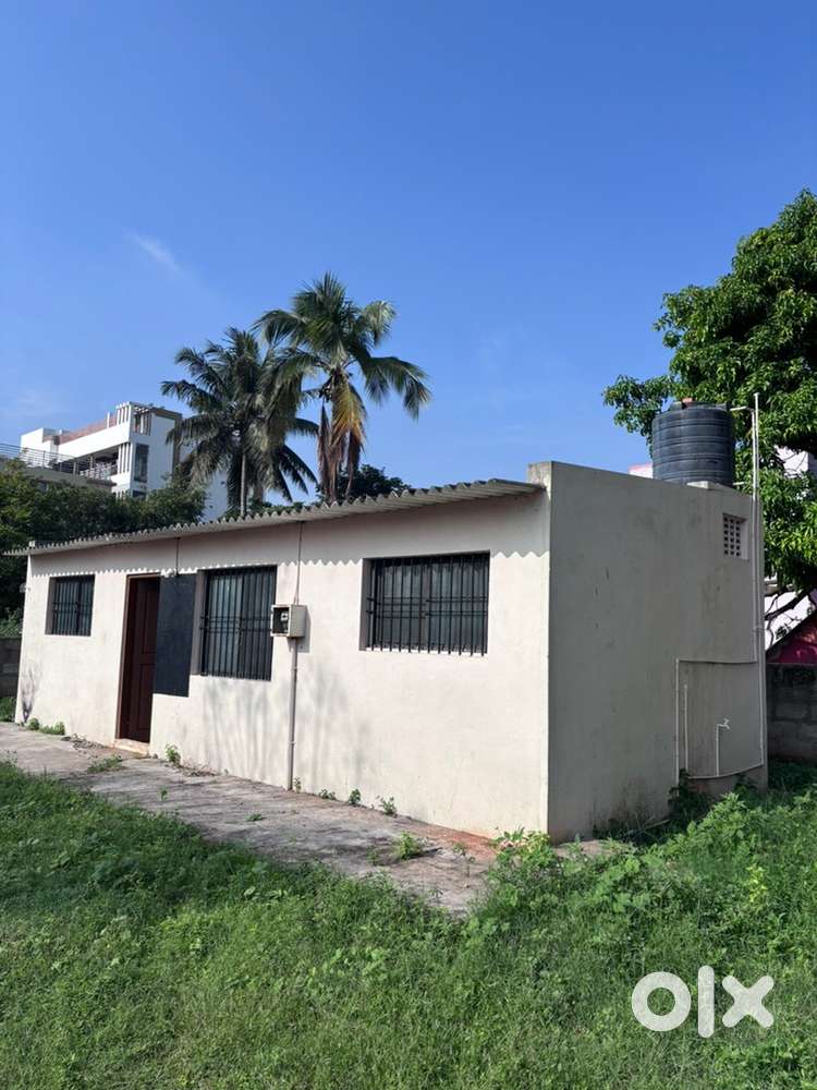 Small sheet house for lease or rent