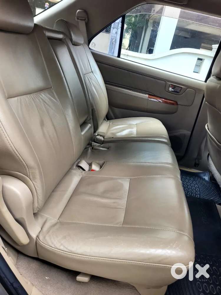 Toyota Fortuner, 2011, Diesel