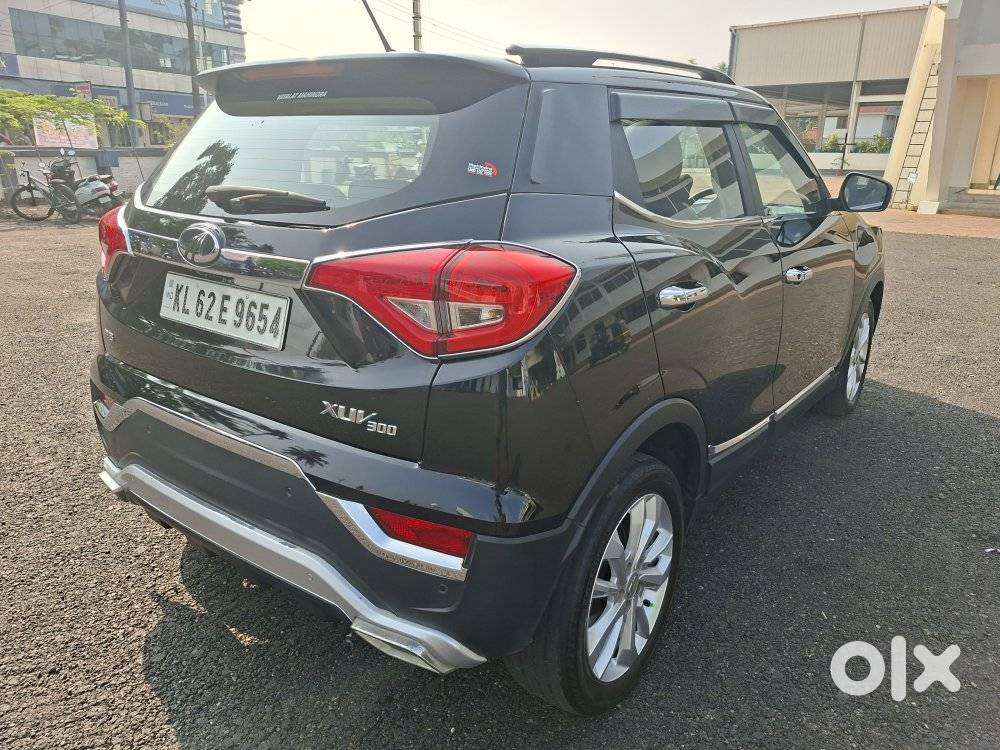 Mahindra Xuv300 W8 Option Diesel, 2021, Diesel