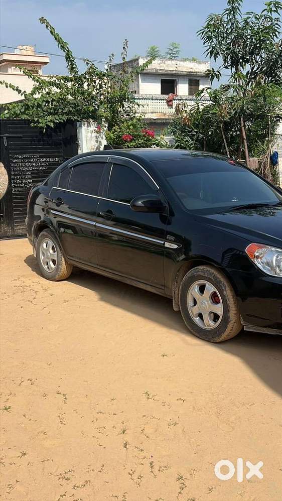 Hyundai Verna 2010 Cng & Hybrids Well Maintained