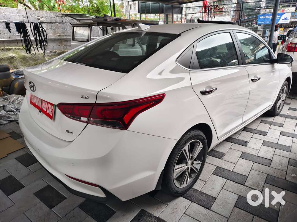 Hyundai Verna, 2019, Petrol