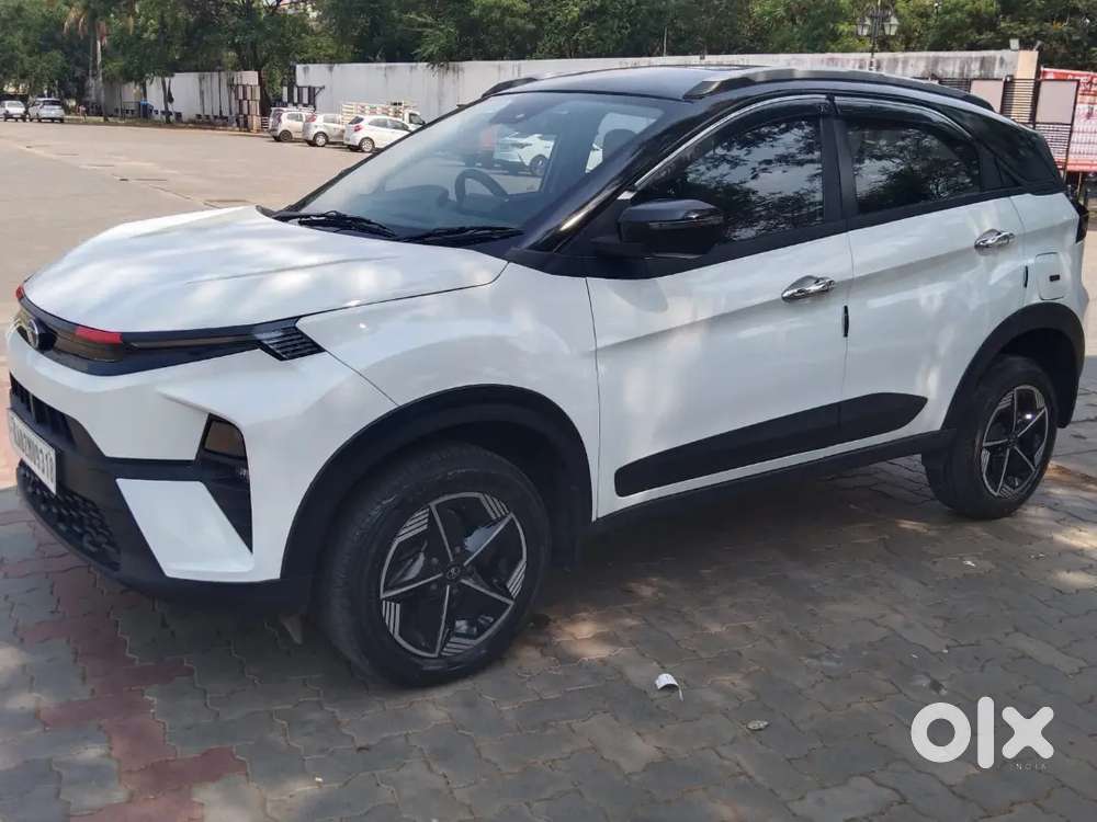Tata Nexon 2024 Diesel 24900 Km Driven