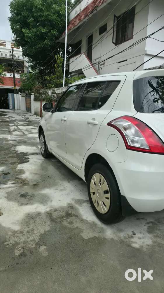 Maruti Suzuki Swift 2012 Diesel 88000 Km