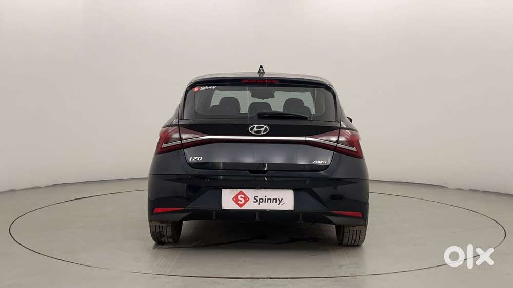 Hyundai New I20 1.2 Asta (o) Mt, 2023, Cng & Hybrids