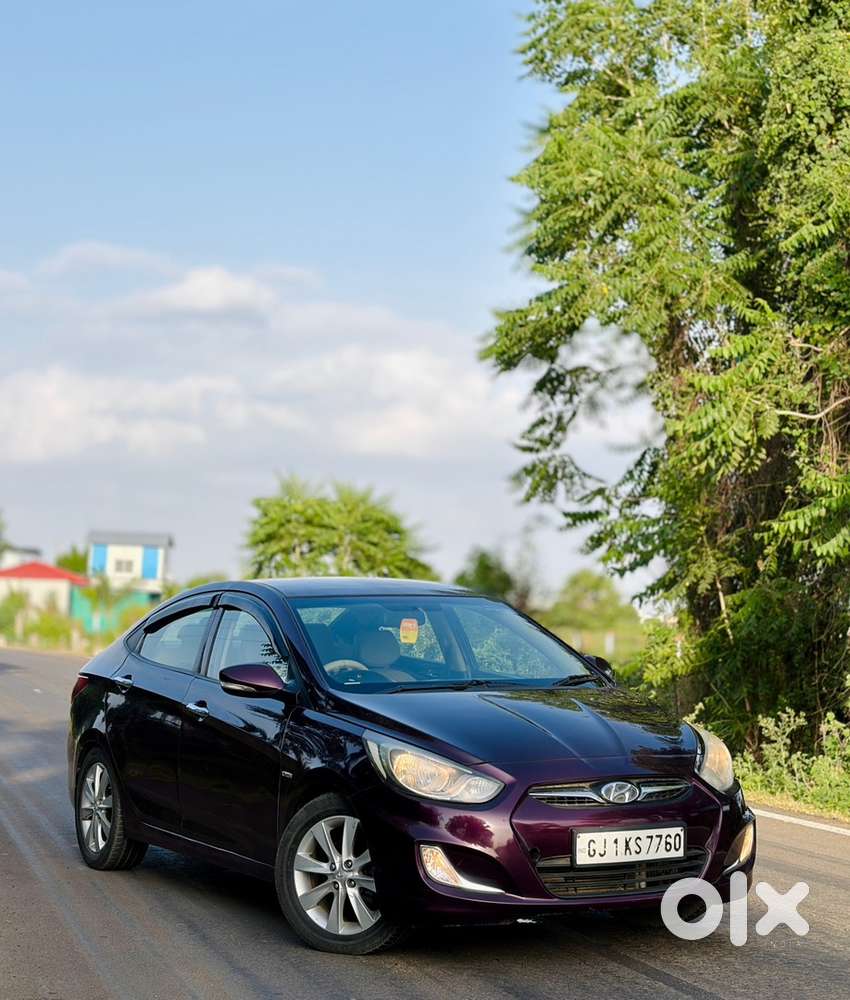 Hyundai Fluidic Verna 2012