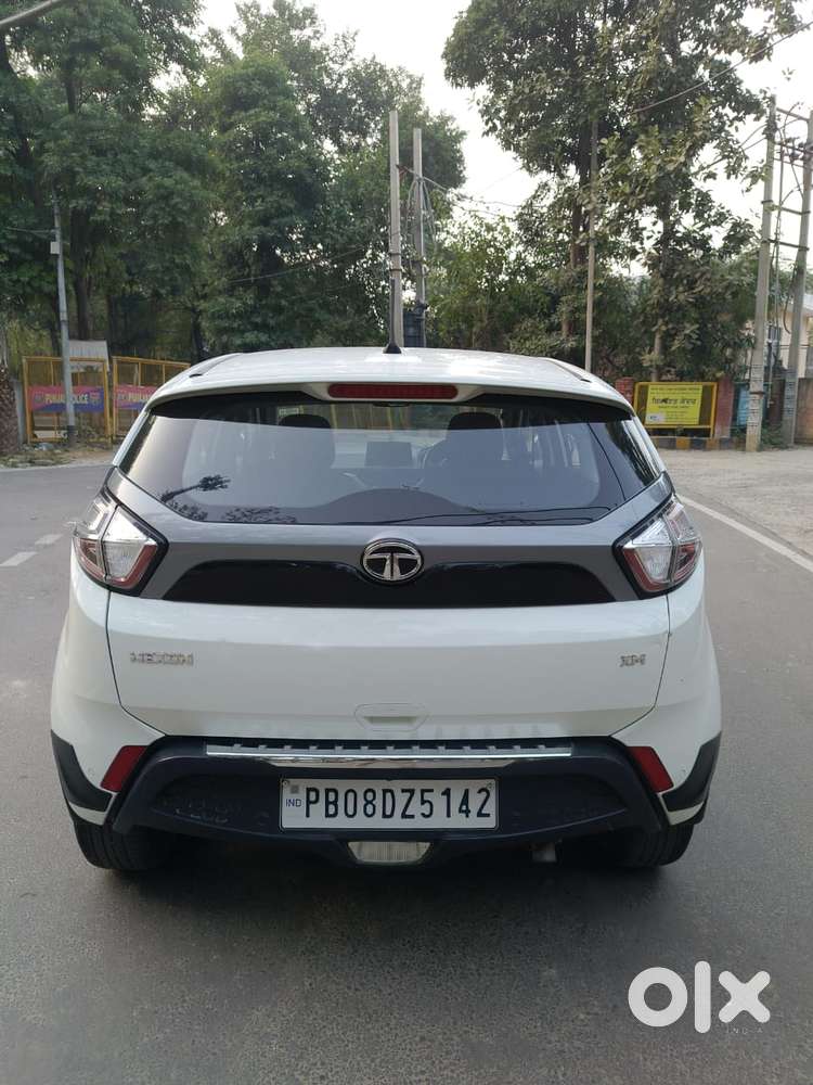 Tata Nexon 1.5 Revotorq Xm (s), 2018, Diesel