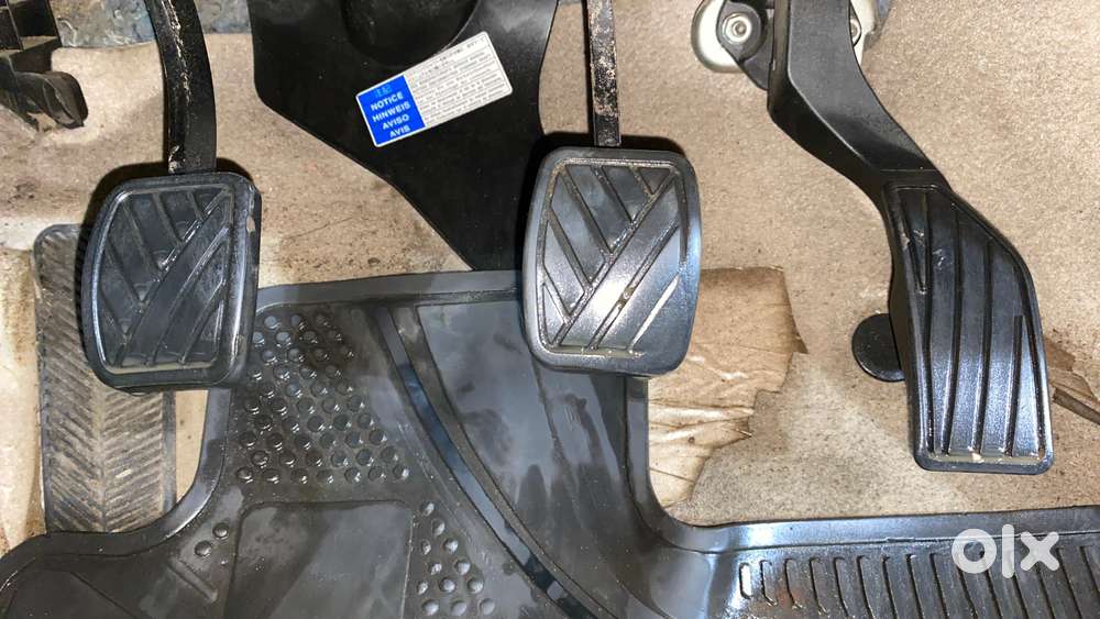 Maruti Suzuki Ciaz 1.5 Alpha Shvs Petrol, 2021, Petrol