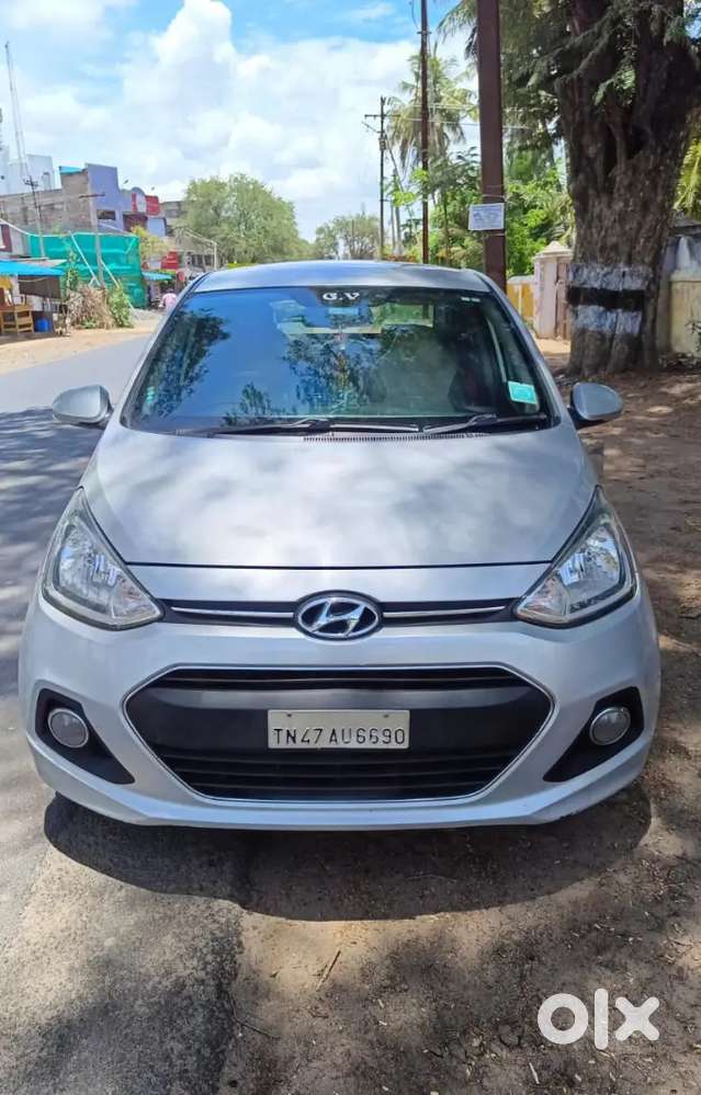 Hyundai Xcent 2015 Diesel Well Maintained