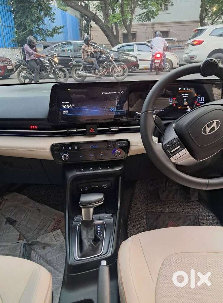 Hyundai Verna 1.6 Sx (o) Vtvt At, 2023, Petrol