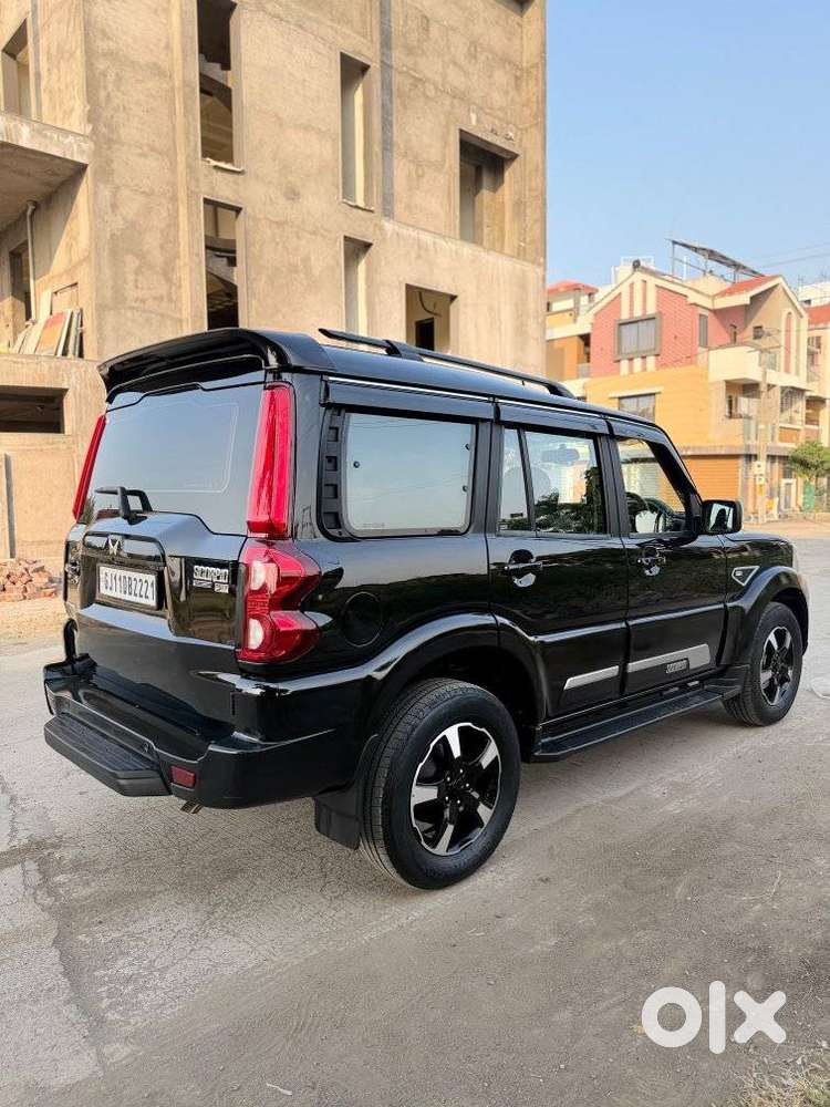 Mahindra Scorpio Classic 2.2 S 11 Mt 7 Str, 2025, Diesel