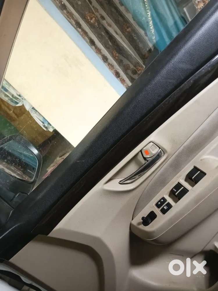 Maruti Suzuki Ciaz 2015 Petrol 72915 Km Driven