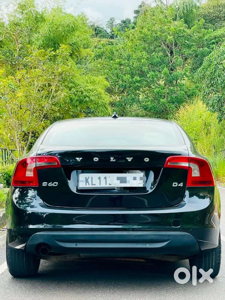 2013 Volvo S60 D4 Luxury Diesel Sedan