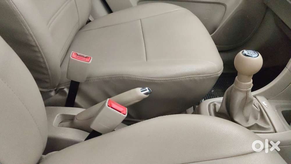 Maruti Suzuki Ertiga 2012-2015 Vxi, 2014, Petrol