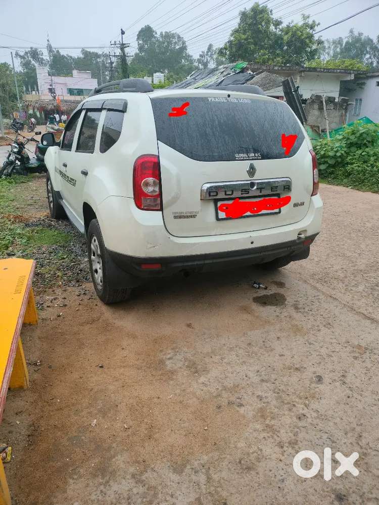 Showroom Track Renault Duster 2013 Diesel 208000 Km Driven