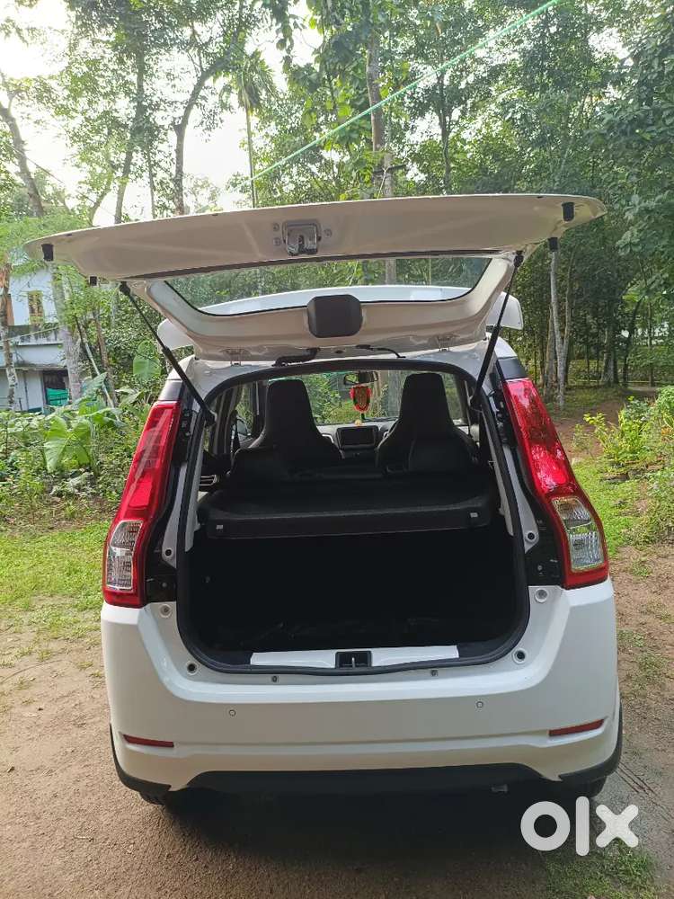 New Model Wagon R Zxi Plus 1.2 Automatic Top Variant