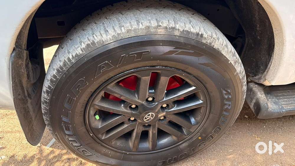 Toyota Car 4x4 2012 Diesel