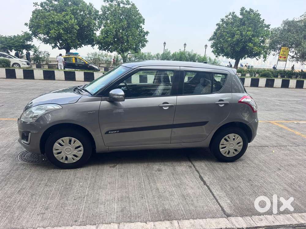 Maruti Suzuki Swift Vxi Abs Bsiv, 2015, Petrol