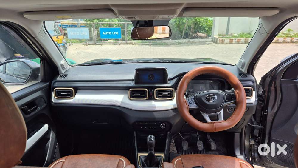 Tata Punch Accomplished Mt Sunroof, 2024, Petrol