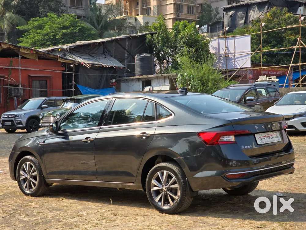 Skoda Slavia Style 1.0l Tsi At, 2023, Petrol