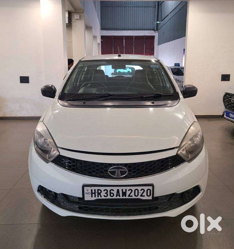 Tata Tiago 1.2 Revotron Xm, 2018, Petrol